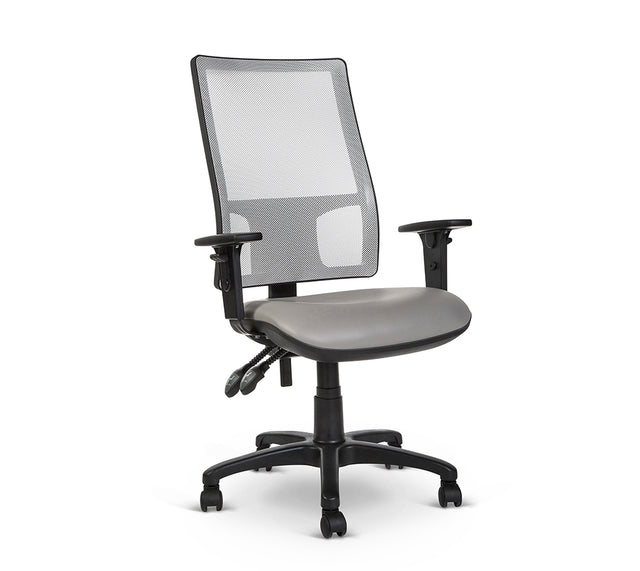 כסא מחשב עם גב רשת דגם SPRINT בצבע אפור (מבט זווית קדמית)
